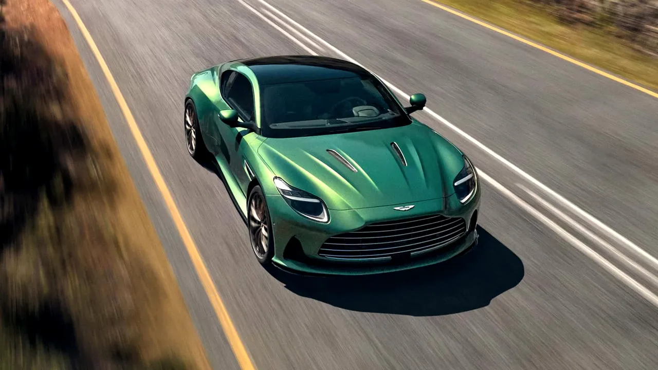 aston-martin-prezinta-noul-db12-primul-super-tourer-din-lume-video 14 