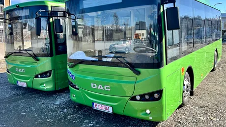 Autovehicule DAC revine pe piața din România. Două autobuze electrice au fost livrate într-un oraș din România