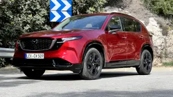 Noua Mazda CX-5 ajunge în showroom-uri și pune presiune pe Tiguan și Sportage