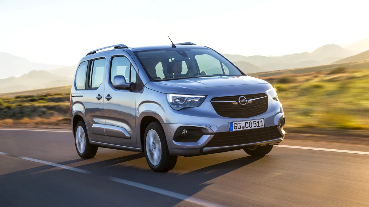 ProMotor NEWS: Noul Opel Combo Life a fost lansat în România. Detalii şi GALERIE FOTO cu cel mai bun prieten al familiilor 