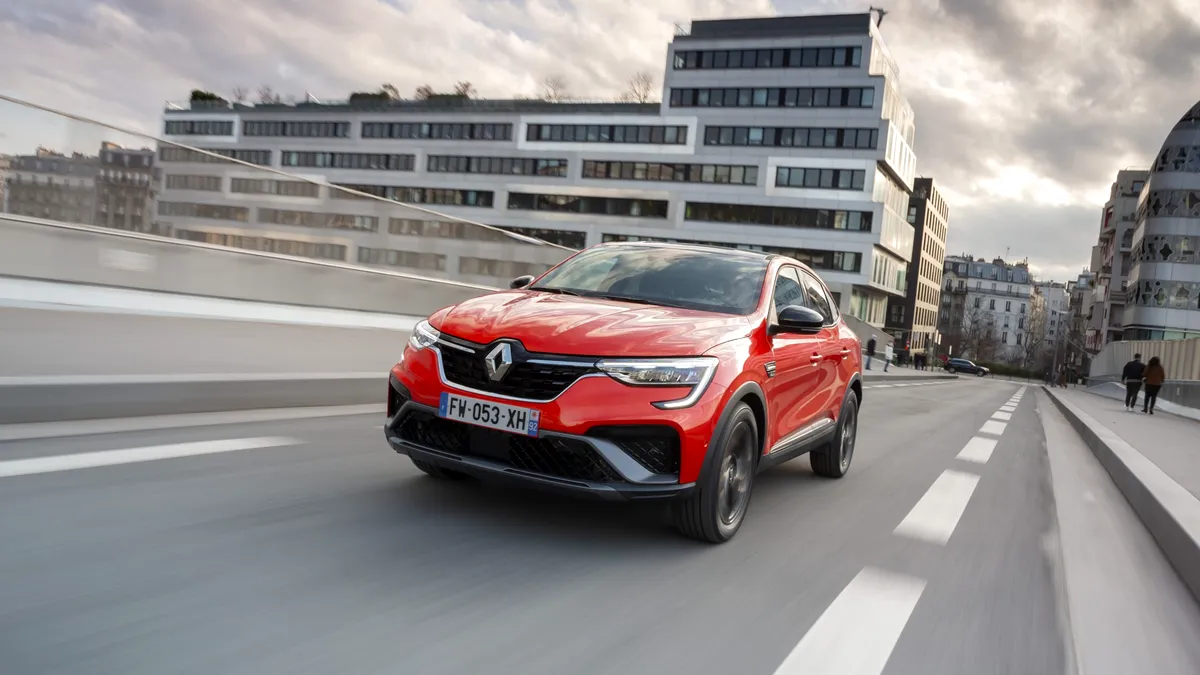 Cât costă noul Arkana? Renault a anunțat prețurile pentru primul său SUV coupe