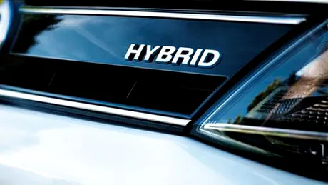 Maşinile hibride consumă de patru ori mai mult decât indică producătorii