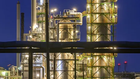 Anunț important pentru România: Se redeschid rafinăriile Petromidia Năvodari și Vega Ploiești