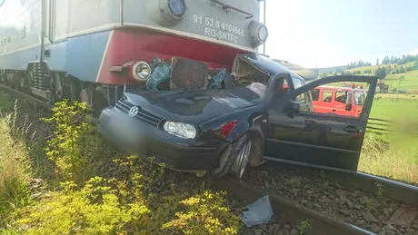 Update: Accident grav la trecerea peste calea ferată - VIDEO