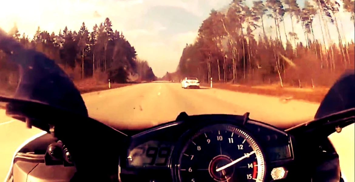 Mercedes-Benz SL 63 AMG vs Yamaha R1, la 300 km/h. VIDEO