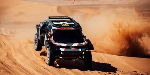 Sébastien Loeb aduce o nouă victorie de etapă pentru Dacia Sandriders în Maroc. Probleme pentru restul echipajului