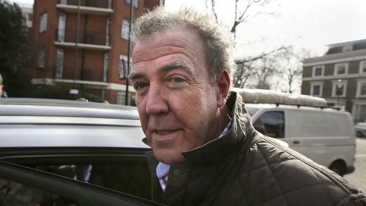 E oficial: Jeremy Clarkson nu va mai prezenta Top Gear