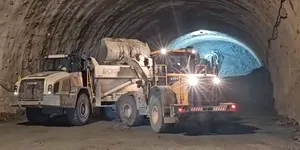 Imagini spectaculoase din interiorul celui mai lung tunel rutier din România. Șeful CNAIR: Stadiul lucrărilor a ajuns la 52%