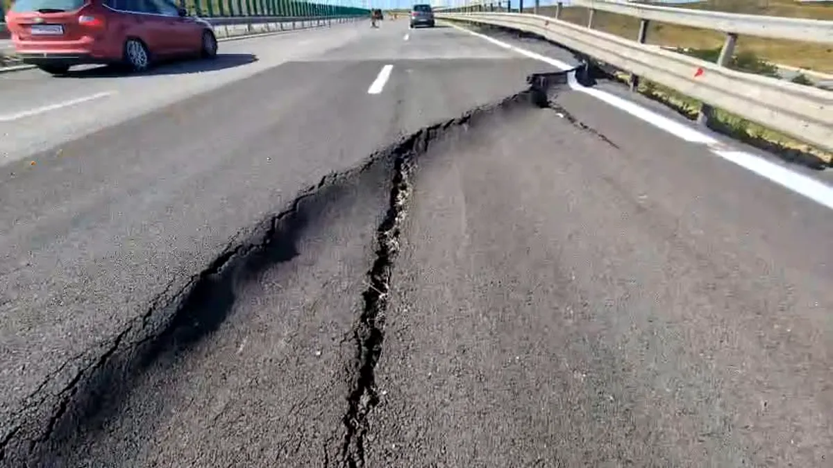 Un sector din Autostrada Sebeș - Turda este închis circulației. O nouă surpare a carosabilului oprește circulația pe o porțiune de 17 km din A10 
