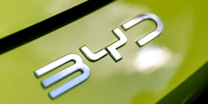 Pentagonul afirmă că producătorul auto BYD are legături cu armata chineză