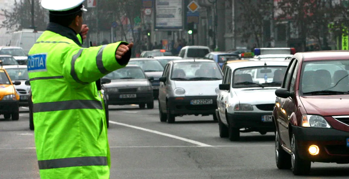 Un nou semn distinctiv a intrat în legislația rutieră. Cine trebuie să-l folosească