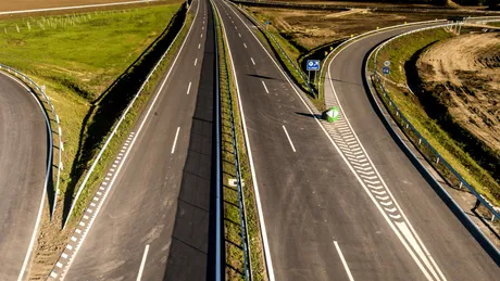 Guvernul din Ungaria ar vrea să prelungească un drum expres spre România