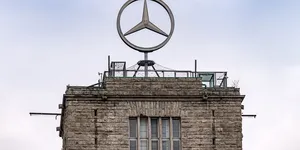 Samsung va deveni furnizor de baterii pentru Mercedes. Sud-coreenii mai colaborează cu BMW și Stellantis