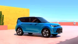Versiunea 2023 a crossoverului urban Kia Soul își va face debutul comercial în vara acestui an