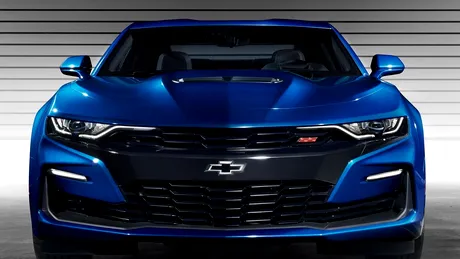 Chevrolet va reînvia numele Camaro sub forma unui model în patru uși