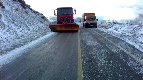 Când se va redeschide Transalpina? Cea mai înaltă șosea din România e încă sub zăpadă