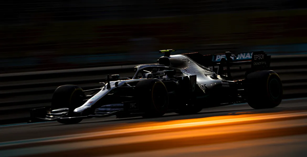 Revin spectatorii în tribune la cursele de Formula 1!