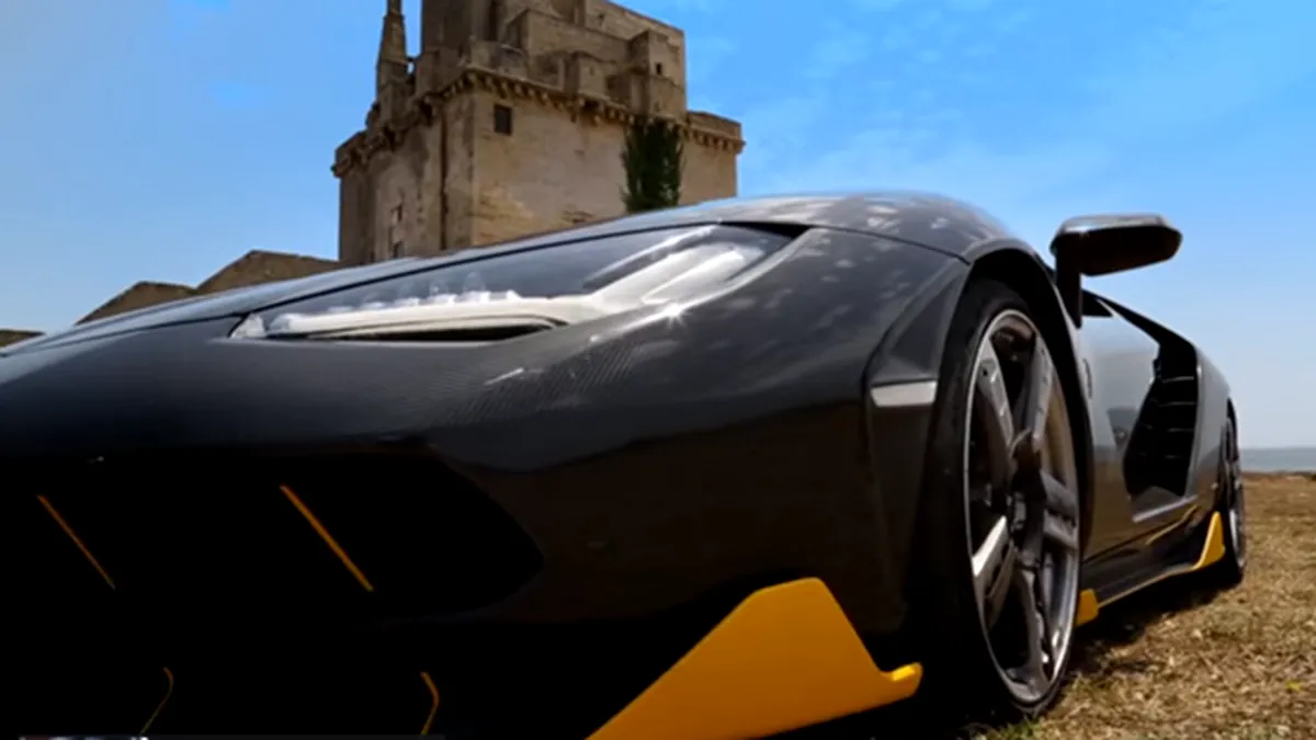 Modelul special Lamborghini Centenario, filmat chiar la el acasă - VIDEO