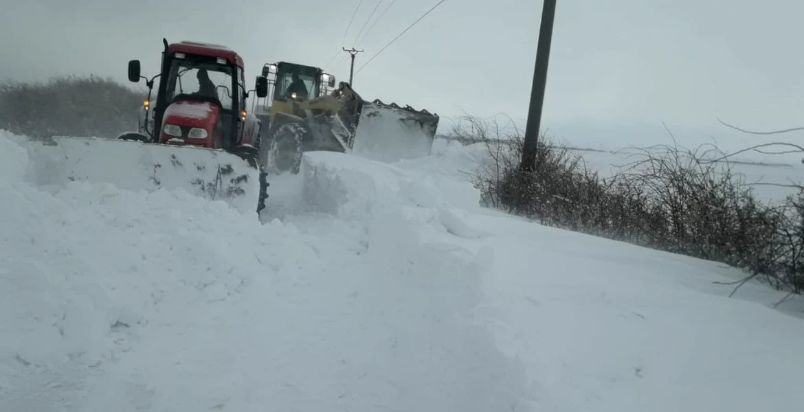 VIDEO – Ninge în județul Suceava. Meteorologii au emis o avertizare
