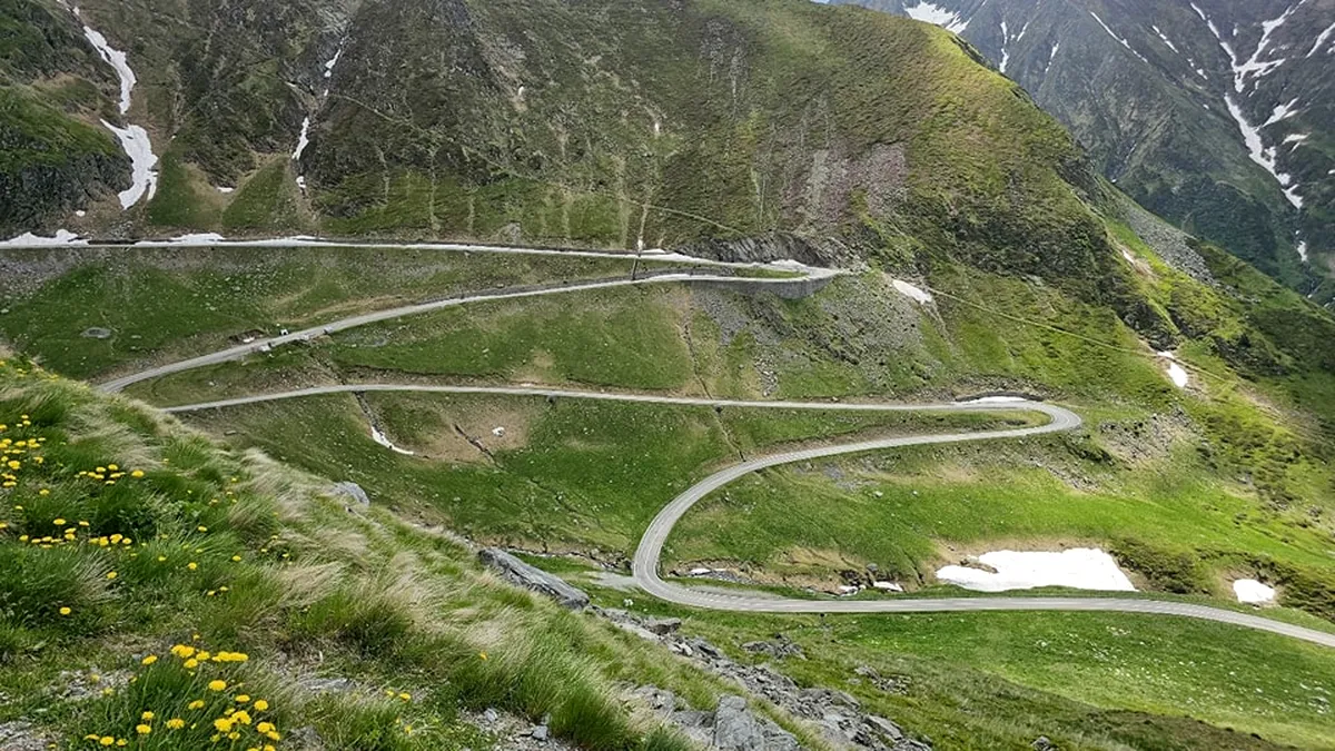 Circulație oprită pe Transfăgărășan. Ce se întâmplă pe cei 26 km de drum