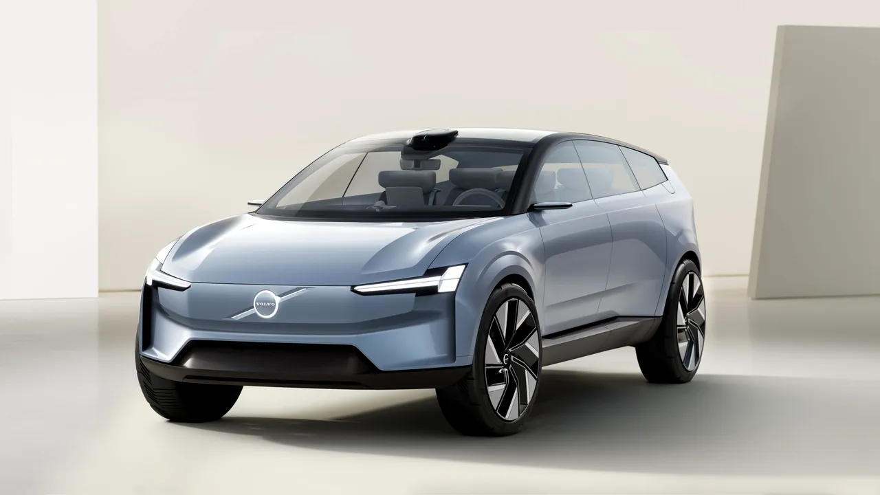 autonomia Volvo Concept Recharge 