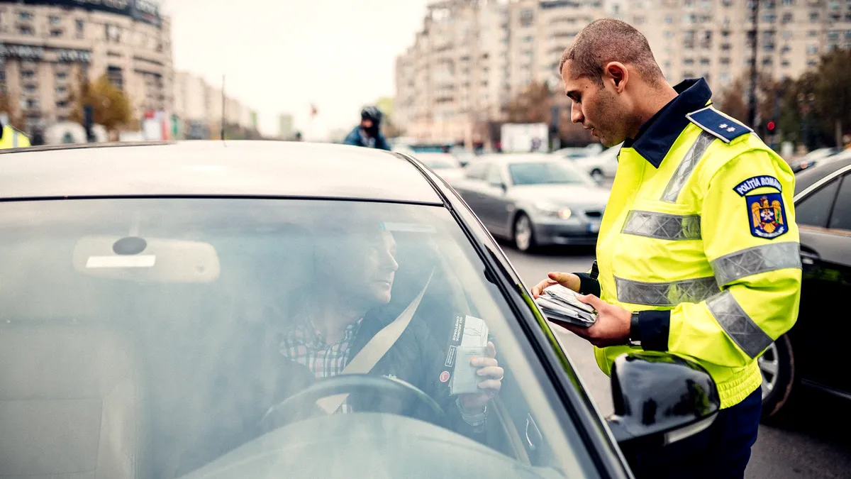 ”Secretul” culorii galbene a semaforului. Explicația Poliției