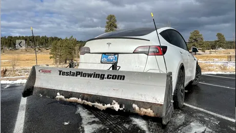 Tesla Model Y echipată ca plug de zăpadă? Da, funcționează - VIDEO