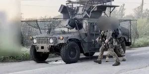 VIDEO | Momentul în care un Humvee ucrainean este lovit direct de o dronă FPV. Motivul pentru care militarii adoră vehiculul american