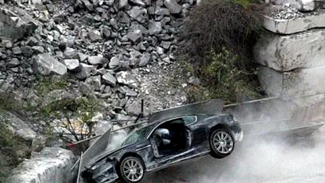 Încă un Aston Martin DBS distrus
