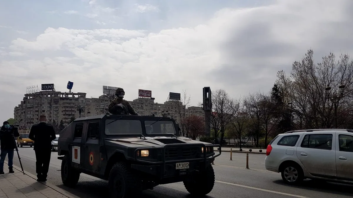 Cât costă, de fapt, un Humvee al Armatei Române, ca acelea pe care le vezi zilnic acum în București