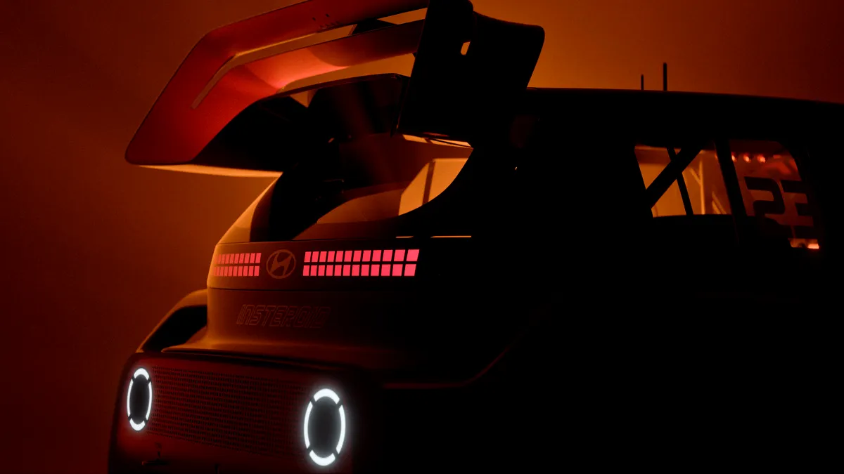 Hyundai Inster pe steroizi. Primul teaser cu Insteroid, micul culturist al coreenilor