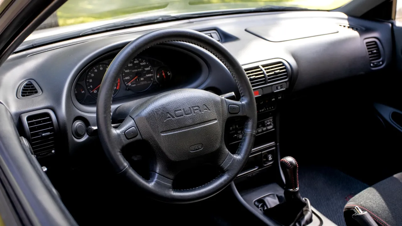 42-abd10165-1997-acura-integra-type-r-11 