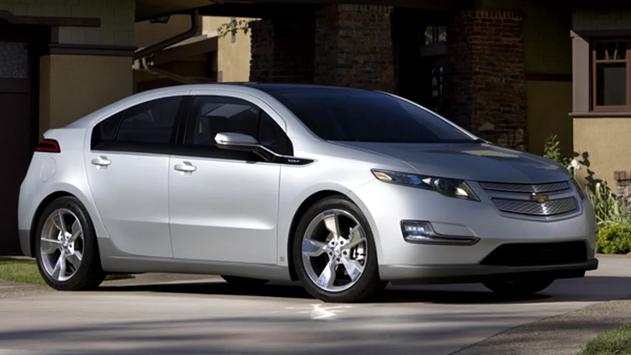 1-chevrolet-volt 