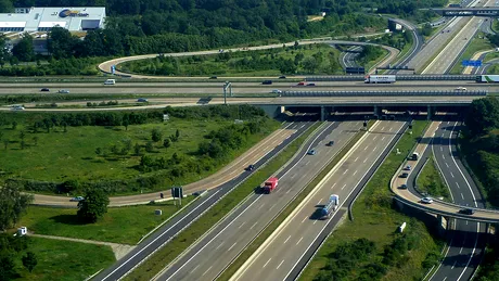 Germania propune o taxă de autostradă pentru toate mașinile din Europa