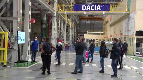 Dacia a reluat producția pe platforma de la Mioveni