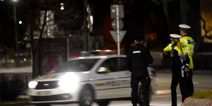 Urmărire ca în filme pe străzile din România: Un copil de 12 ani a furat o mașină și a condus sute de kilometri