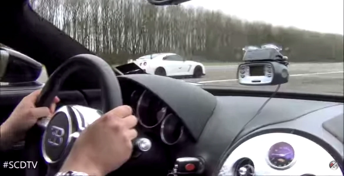 Liniuţă: Bugatti Veyron vs Nissan GT-R de 1000 CP. Cine câştigă? VIDEO