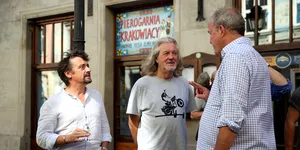 BBC confirmă revenirea emisiunii Top Gear după o pauză de patru ani
