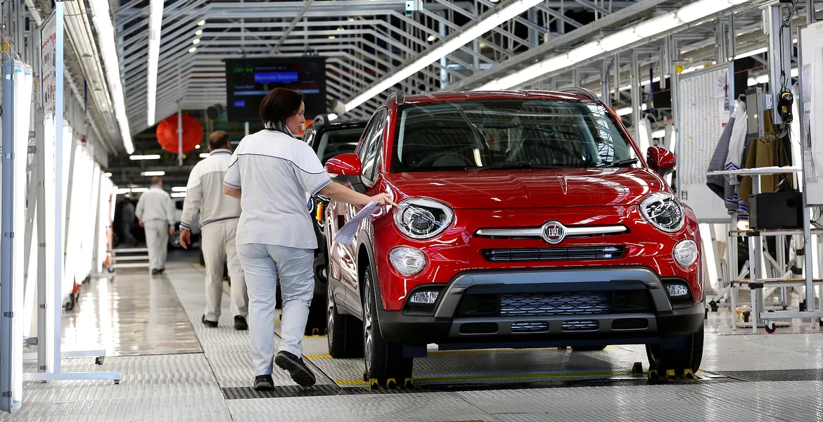 Fuziunea dintre Fiat și Peugeot va duce la închiderea unor fabrici din Europa