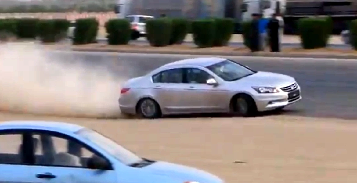 Video: Arabilor le plac drifturile riscante, în plin trafic!!!