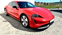Electrică de performanță, recuperată de bancă, vândută la jumătate de preț. Cât costă Porsche Taycan după 70.000 km?