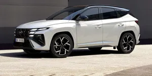 Noua generație de Hyundai Tucson suferă un incident în timpul testelor pe un traseu alpin