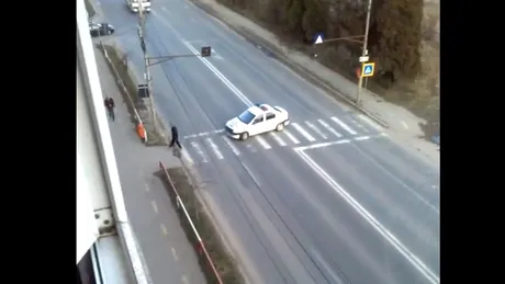 Poliţia în acţiune. Ce văd şoferii în fiecare zi din partea unora dintre poliţişti. 8 x VIDEO