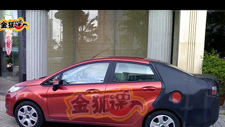 Ford Fiesta Sedan - poze spion
