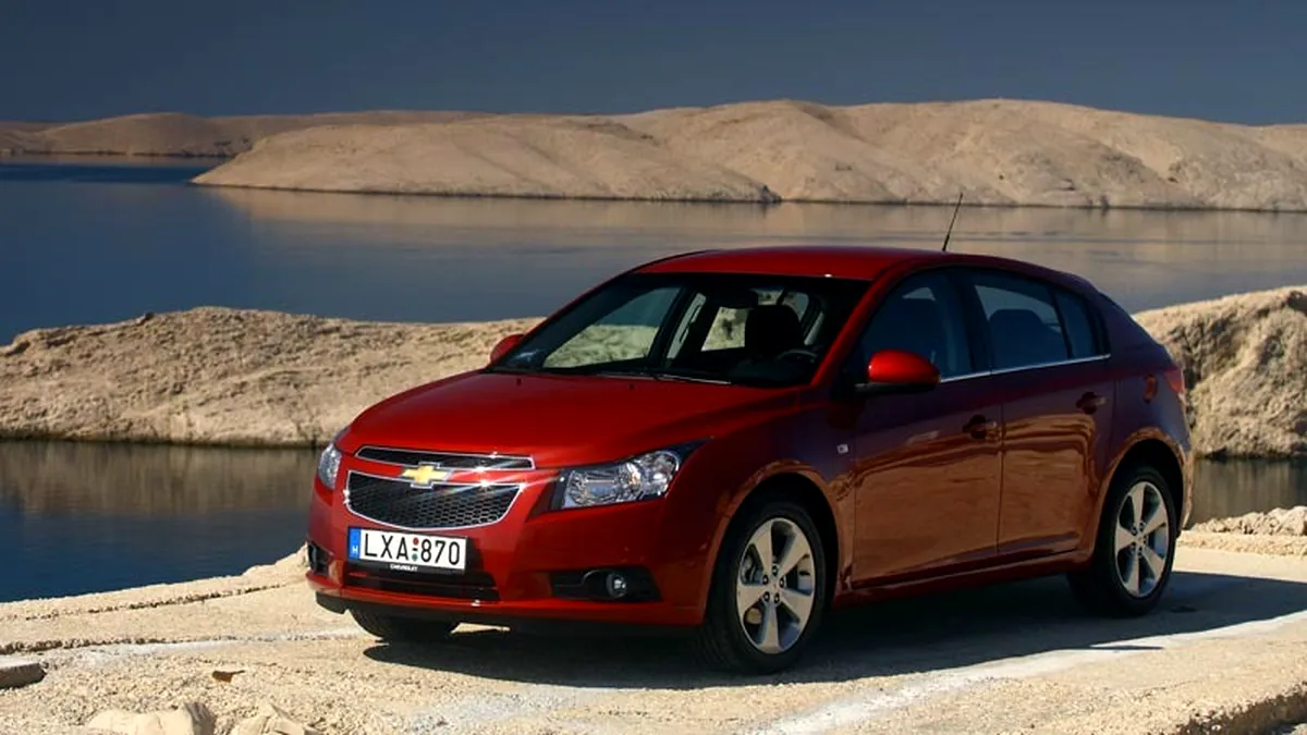 Primul contact cu versiunea Chevrolet Cruze hatchback