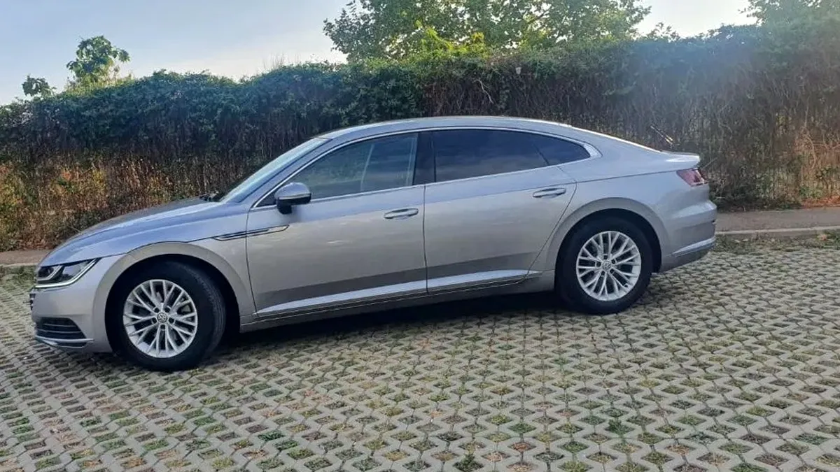 Cât costă cel mai accesibil Volkswagen Arteon pe autovit.ro? Combinația ideală între un sedan tradițional și o mașină sport