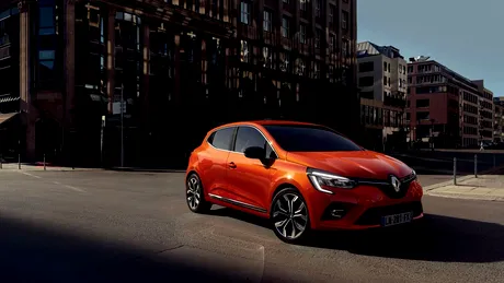 Renault Clio facelift, aproape de lansare. Noi imagini surprinse pe străzile din Valencia - VIDEO