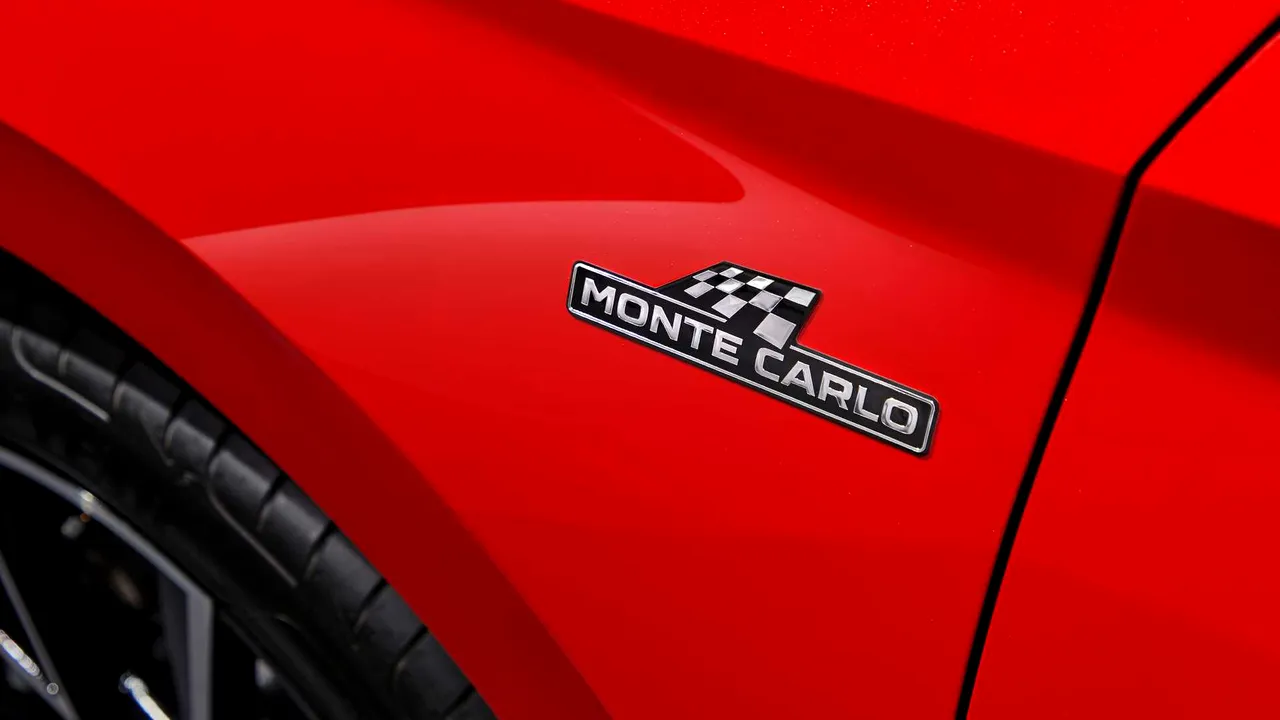 2022-skoda-fabia-monte-carlo-teaser 