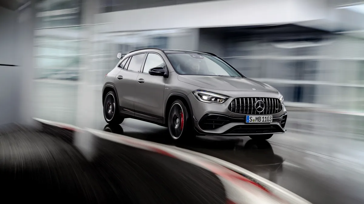 Noul Mercedes-AMG GLA 45 4MATIC+ - Acesta este cel mai puternic GLA din lume!