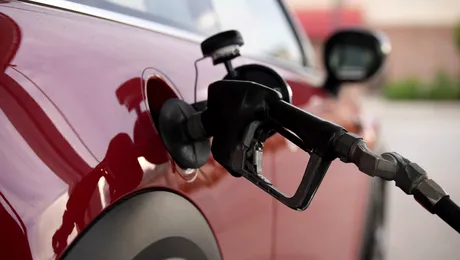 Șoferii din Europa ar putea plăti și mai mult pentru motorină. Planul SUA care ar putea aduce scumpiri la pompă